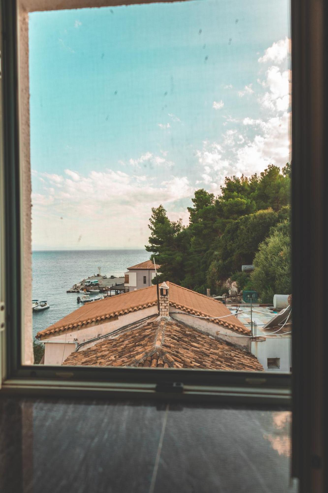 Room With Amazing Sea View Himarë Exterior foto